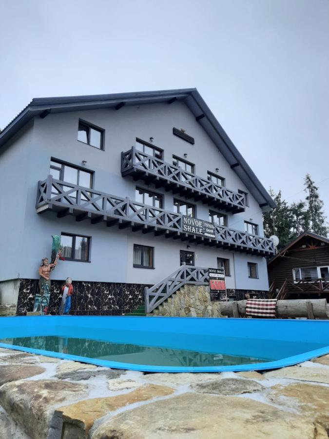 Hotel Novoe Shale Jablunytsja Exteriör bild