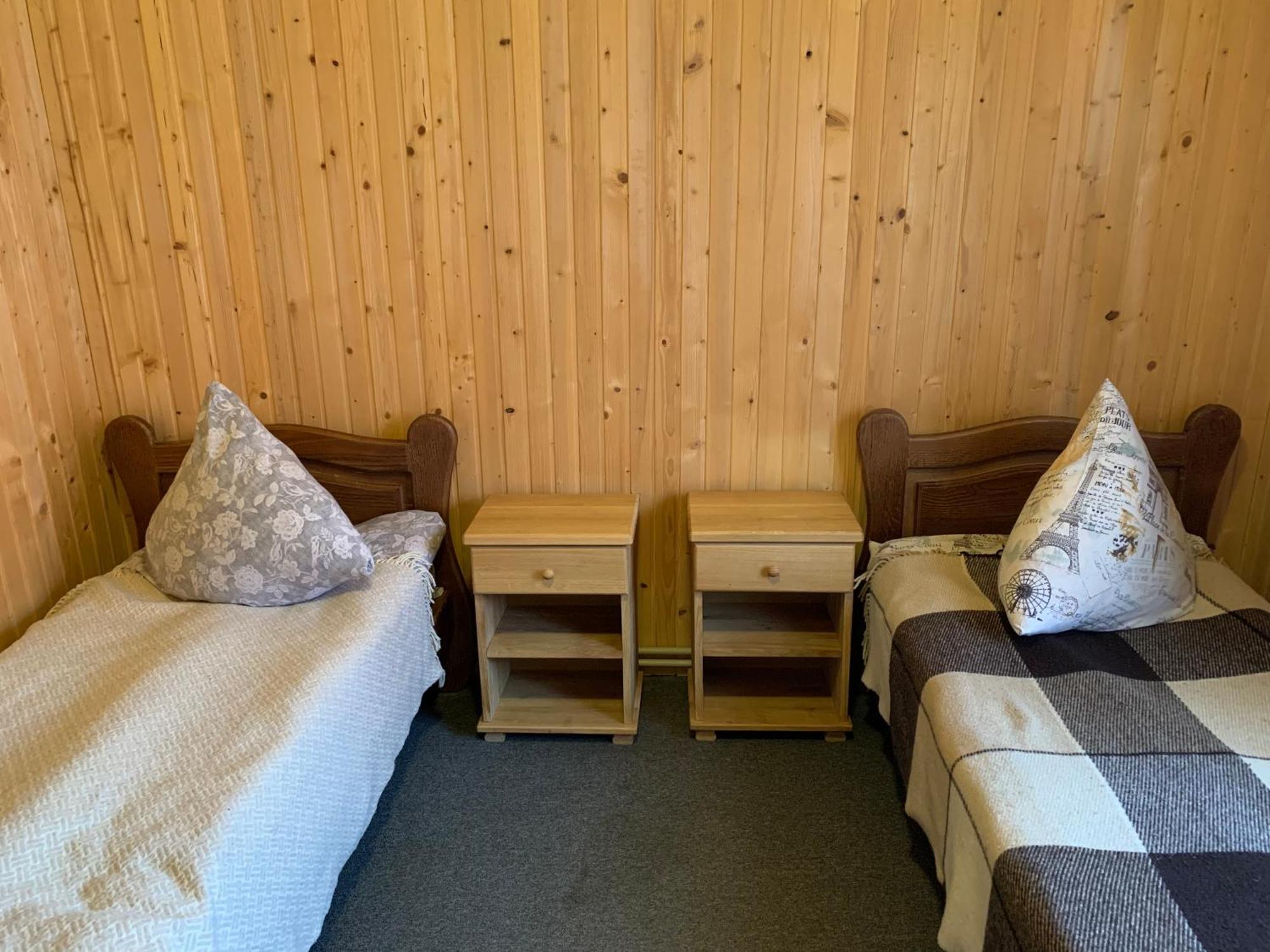Hotel Novoe Shale Jablunytsja Exteriör bild